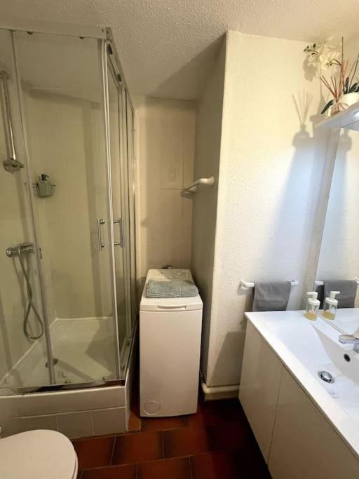 Appartement Au Coeur De Bandol Bagian luar foto